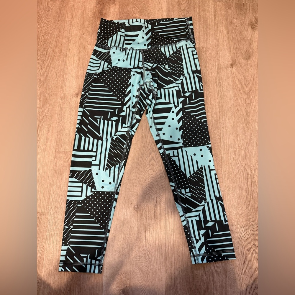 lululemon Wonder Under patterned workout leggings Teal Black Rare Pattern